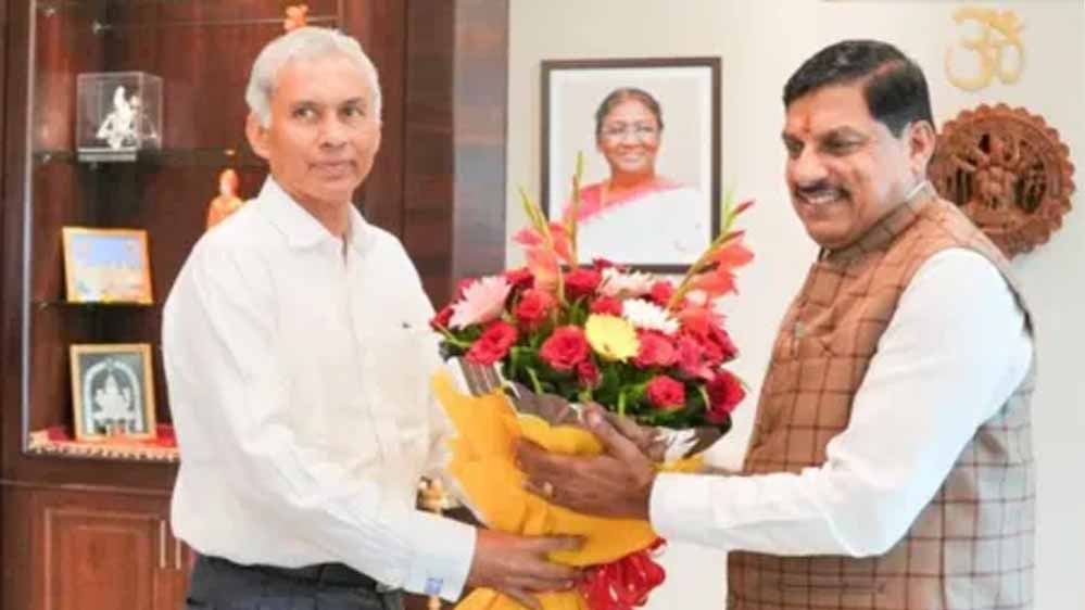 एमपी के CS अनुराग जैन को मिला एक्सटेंशन, CM मोहन यादव ने दी बधाई एमपी के CS अनुराग जैन को मिला एक्सटेंशन, CM मोहन यादव ने दी बधाई