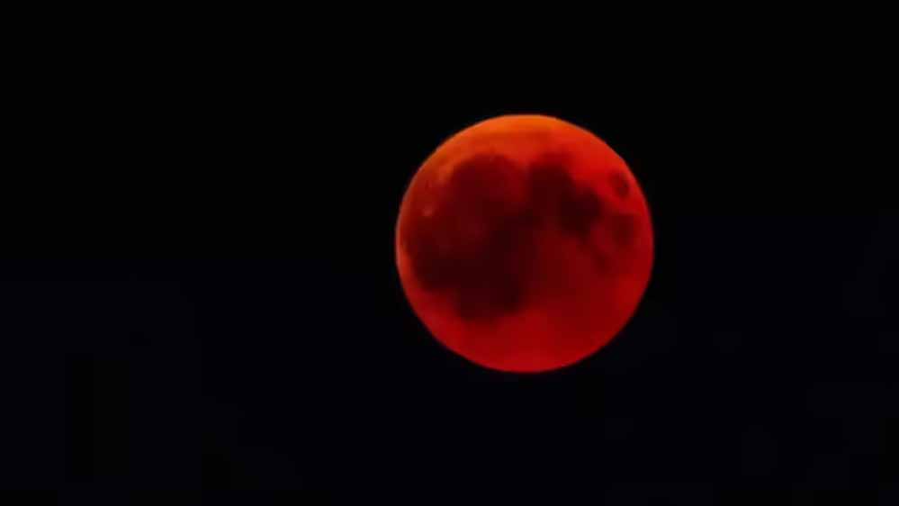 7-8 सितंबर को लगेगा साल का दूसरा चंद्र ग्रहण, भारत में दिखेगा इकलौता नज़ारा 7-8 सितंबर को लगेगा साल का दूसरा चंद्र ग्रहण, भारत में दिखेगा इकलौता नज़ारा