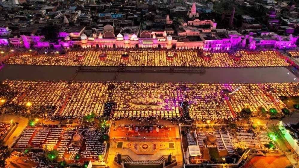 रिकॉर्ड बनाने को 32 हजार वालंटियर बिछायेंगे 28 लाख दीप रिकॉर्ड बनाने को 32 हजार वालंटियर बिछायेंगे 28 लाख दीप