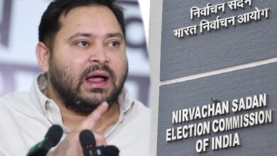 चुनाव आयोग ने तेजस्वी यादव को जारी किया नोटिस, दो-दो वोटर आई कार्ड के संबंध में मांगा जवाब