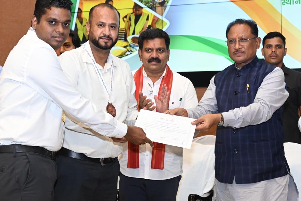 रायपुर : दूरस्थ क्षेत्रों और विशेष पिछड़ी जनजातियों को विकास की सबसे ज्यादा जरूरत – विष्णु देव साय रायपुर : दूरस्थ क्षेत्रों और विशेष पिछड़ी जनजातियों को विकास की सबसे ज्यादा जरूरत – विष्णु देव साय