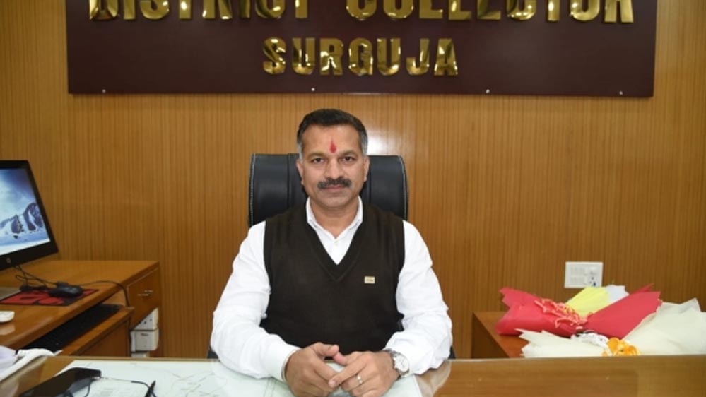अम्बिकापुर : पालक-शिक्षक बैठक 6 अगस्त को, कलेक्टर ने लिखा प्रेरणादायक पत्र, विद्यार्थियों के सर्वांगीण विकास में पालकों की भागीदारी को बताया जरूरी अम्बिकापुर : पालक-शिक्षक बैठक 6 अगस्त को, कलेक्टर ने लिखा प्रेरणादायक पत्र, विद्यार्थियों के सर्वांगीण विकास में पालकों की भागीदारी को बताया जरूरी