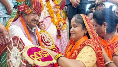 बहन-बेटियों को भारतीय संस्कृति से जुड़े संस्कार दें : मंत्री विजयवर्गीय
