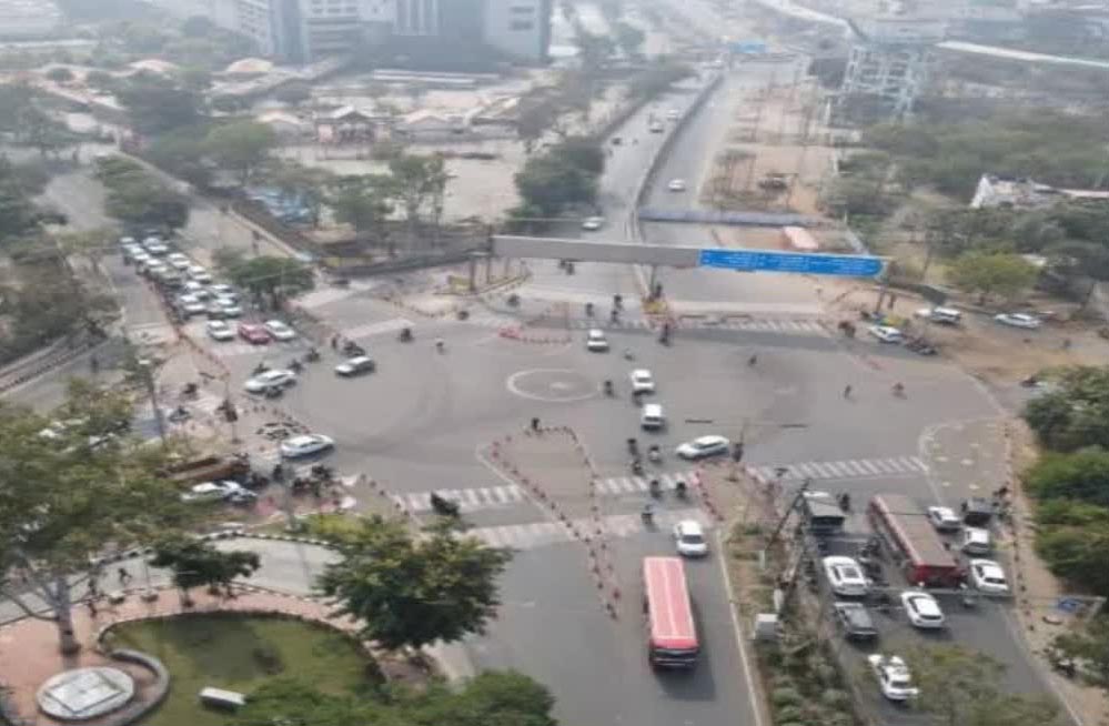 रक्षाबंधन पर भोपाल ट्रैफिक प्लान: पुराने शहर में चार पहिया वाहनों की एंट्री बंद रक्षाबंधन पर भोपाल ट्रैफिक प्लान: पुराने शहर में चार पहिया वाहनों की एंट्री बंद