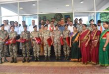 रायपुर : उप मुख्यमंत्री और वन मंत्री को ‘दंतेश्वरी फाइटर्स’ आत्मसमर्पित माओवादी बहनों ने बांधा रक्षा सूत्र