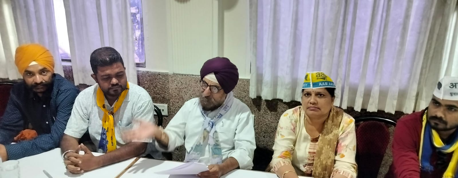 निगम द्वारा 42 वर्ष पुरानी बकाया किराये की अंतर राशि विधि विरुद्ध वसूली करने बाबत आम आदमी पार्टी ने भिलाई निगम आयुक्त को सौंपा शिकायती पत्र निगम द्वारा 42 वर्ष पुरानी बकाया किराये की अंतर राशि विधि विरुद्ध वसूली करने बाबत आम आदमी पार्टी ने भिलाई निगम आयुक्त को सौंपा शिकायती पत्र