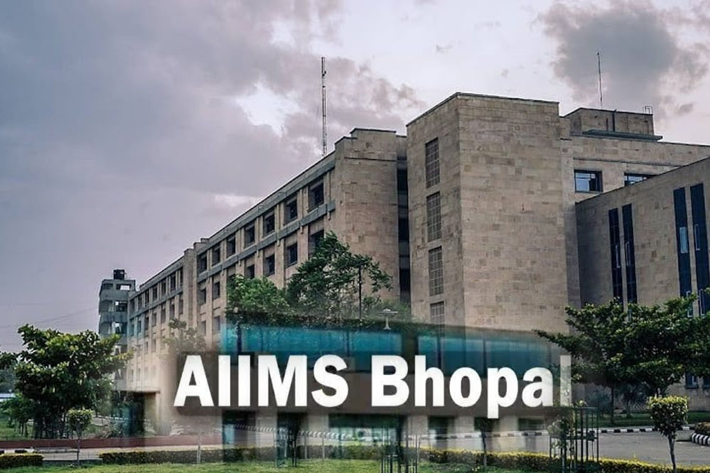 एम्स भोपाल सर्वे: MP में 70% तक लोगों को दांतों में कीड़े, मुंह की बीमारियों का बड़ा खुलासा एम्स भोपाल सर्वे: MP में 70% तक लोगों को दांतों में कीड़े, मुंह की बीमारियों का बड़ा खुलासा