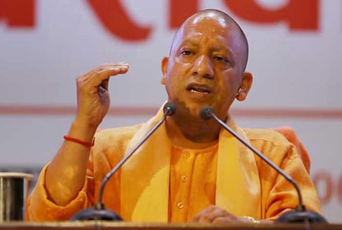 फुटवियर उद्योग को मिलेगा बूस्ट: योगी सरकार देगी सस्ती ज़मीन, बिजली और पूंजी फुटवियर उद्योग को मिलेगा बूस्ट: योगी सरकार देगी सस्ती ज़मीन, बिजली और पूंजी