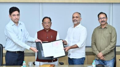 प्रदेश में शिक्षा और स्वास्थ्य सुविधाओं के उन्नयन के लिए सरकार प्रतिबद्ध- मुख्यमंत्री विष्णुदेव साय प्रदेश में शिक्षा और स्वास्थ्य सुविधाओं के उन्नयन के लिए सरकार प्रतिबद्ध- मुख्यमंत्री विष्णुदेव साय