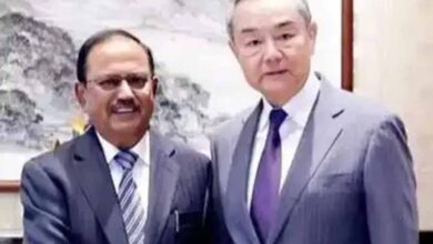 चीनी विदेश मंत्री का भारत दौरा सोमवार से, सीमा मुद्दे पर NSA डोभाल से वार्ता तय
