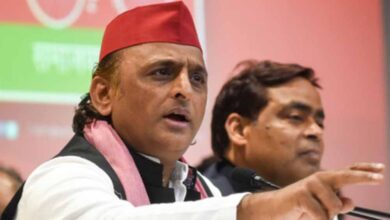 अखिलेश यादव का वार, चीन पर निर्भरता से डगमगा रहे भारतीय उद्योग