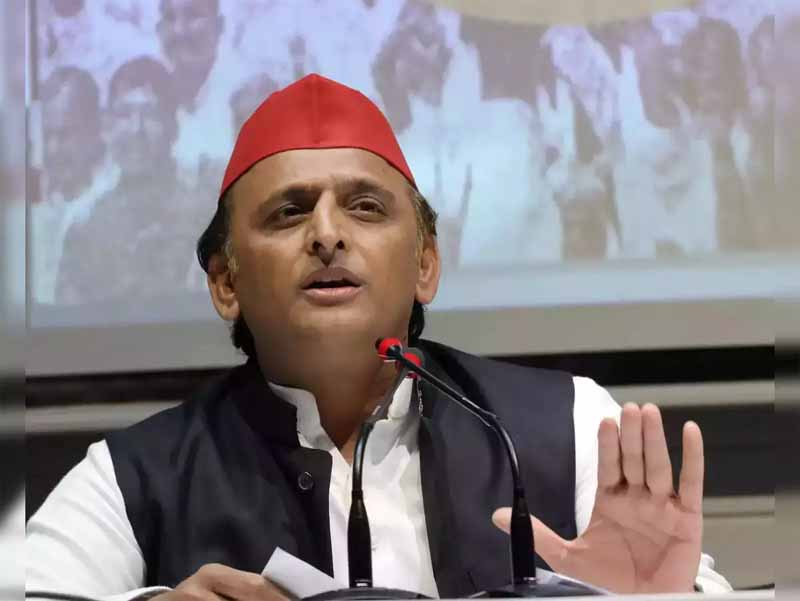 अखिलेश यादव का बड़ा आरोप: बोले- चुनाव में सक्रिय है ‘तीन तिगाड़ा’