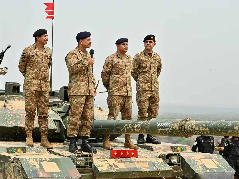 पाकिस्तानी सेना की भारत विरोधी साजिश बेनकाब, आसिम मुनीर की खतरनाक नजर इस हिस्से पर पाकिस्तानी सेना की भारत विरोधी साजिश बेनकाब, आसिम मुनीर की खतरनाक नजर इस हिस्से पर