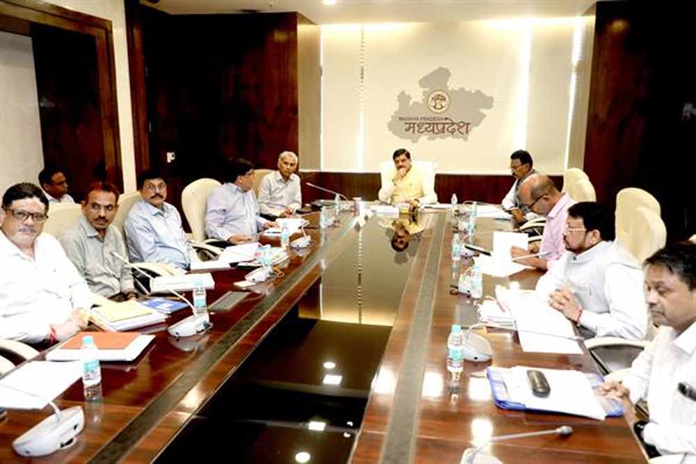किसानों के कल्याण और पूरी अर्थव्यवस्था को लाभान्वित करने के लिए निरंतर बढ़ता रहे सिंचाई क्षेत्र : मुख्यमंत्री डॉ. यादव किसानों के कल्याण और पूरी अर्थव्यवस्था को लाभान्वित करने के लिए निरंतर बढ़ता रहे सिंचाई क्षेत्र : मुख्यमंत्री डॉ. यादव