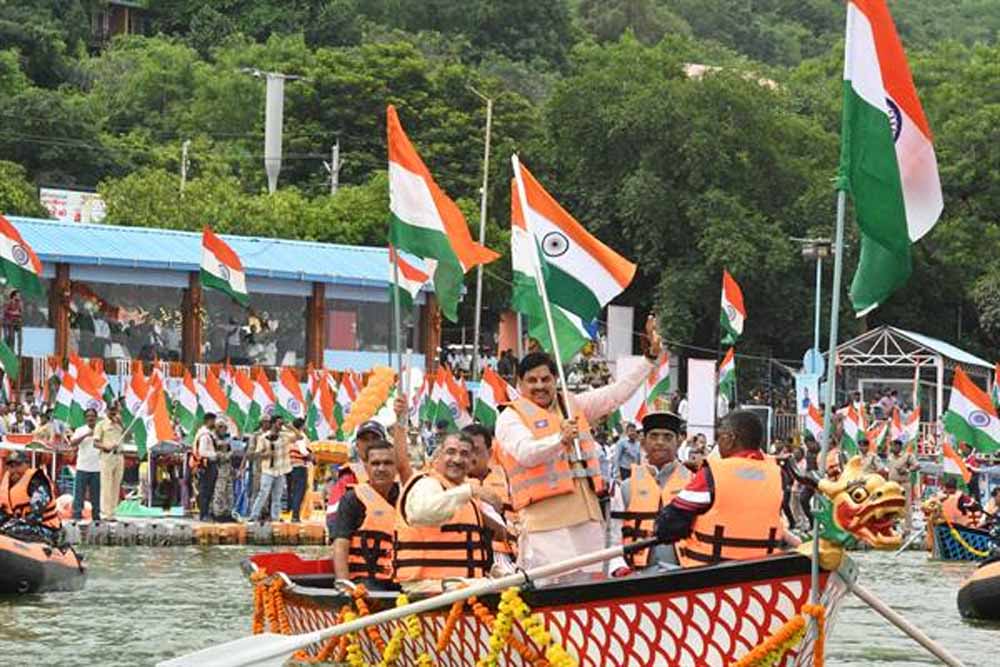 भोपाल की बड़ी झील, कश्मीर की डल-लेक से कम नहीं इसे और विकसित किया जायेगा : मुख्यमंत्री डॉ. यादव भोपाल की बड़ी झील, कश्मीर की डल-लेक से कम नहीं इसे और विकसित किया जायेगा : मुख्यमंत्री डॉ. यादव