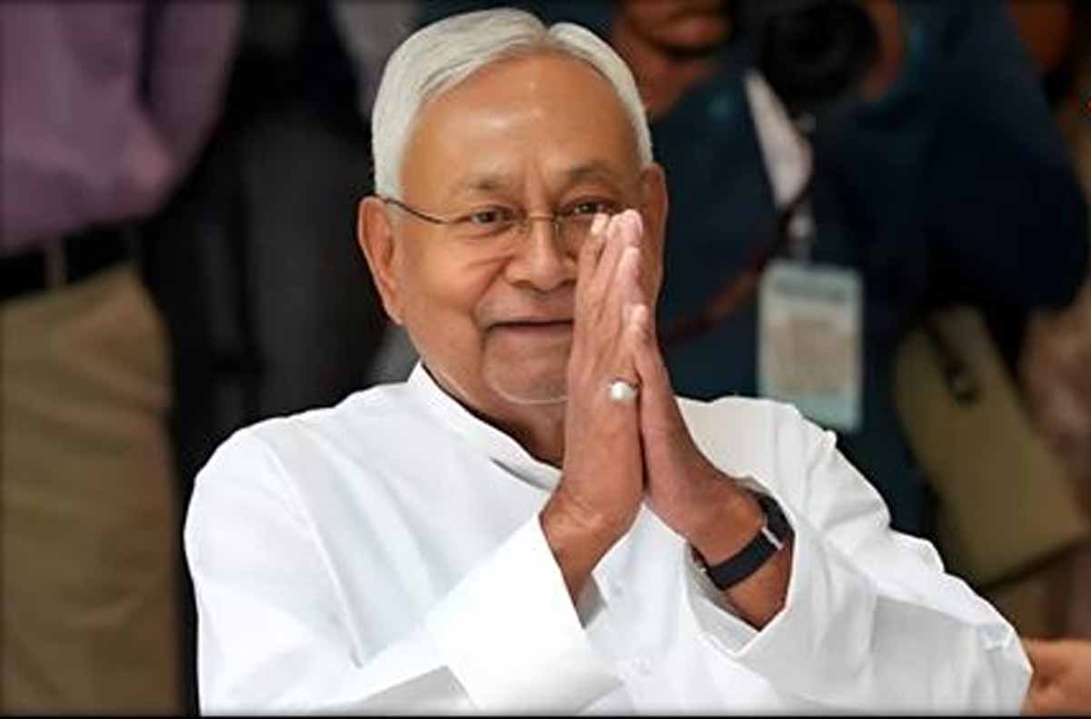 बिहार के युवाओं के लिए खुशखबरी! नीतीश ने तय किया 1 करोड़ रोजगार का रोडमैप बिहार के युवाओं के लिए खुशखबरी! नीतीश ने तय किया 1 करोड़ रोजगार का रोडमैप