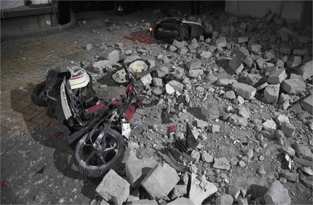 इंडोनेशिया में 5.8 तीव्रता का भूकंप, सुलावेसी द्वीप पर 29 लोग घायल इंडोनेशिया में 5.8 तीव्रता का भूकंप, सुलावेसी द्वीप पर 29 लोग घायल