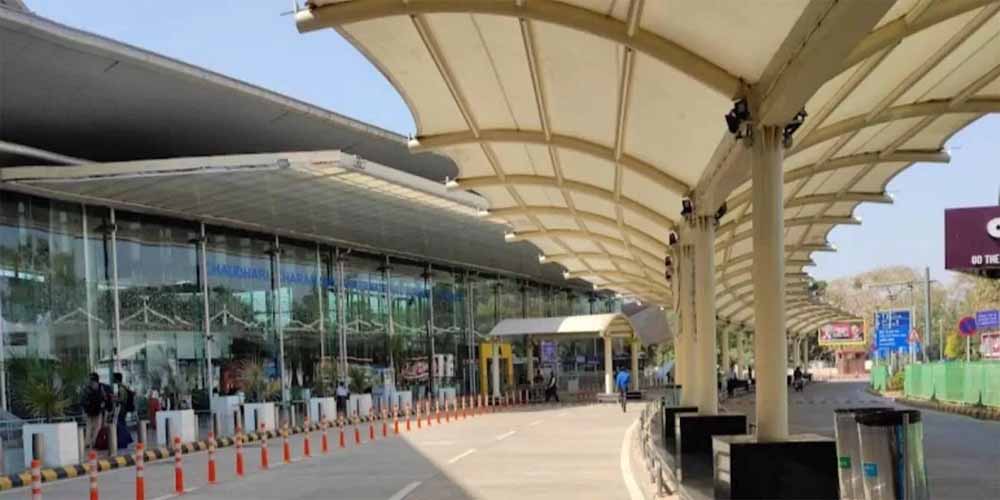 लखनऊ एयरपोर्ट में बदलाव: 16 अगस्त से लागू होगी नई व्यवस्था लखनऊ एयरपोर्ट में बदलाव: 16 अगस्त से लागू होगी नई व्यवस्था