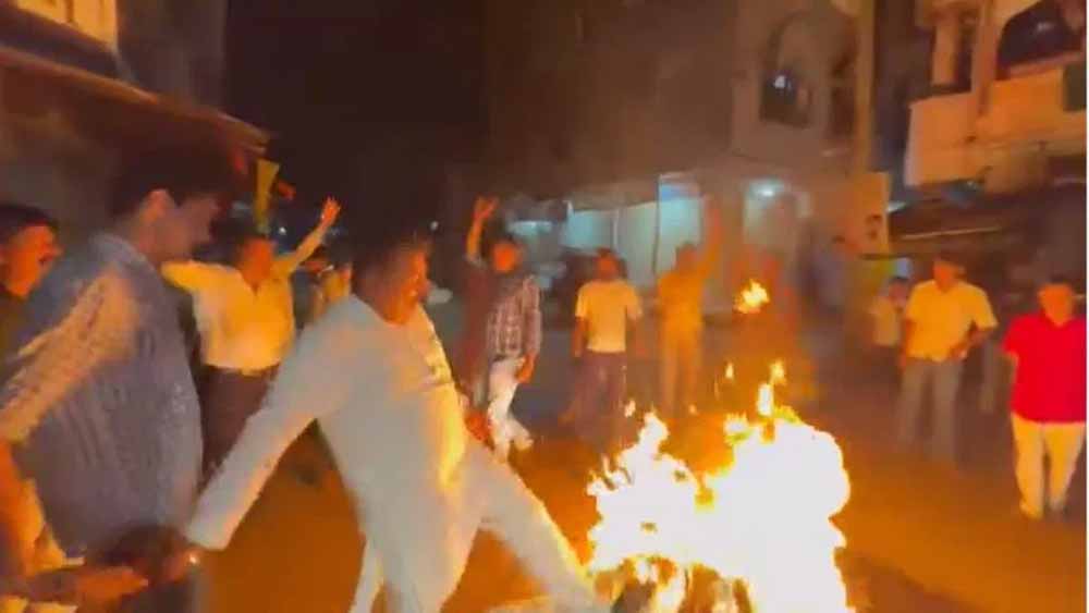 जयवर्धन की नियुक्ति पर बवाल, PCC चीफ जीतू पटवारी का पुतला फूंका