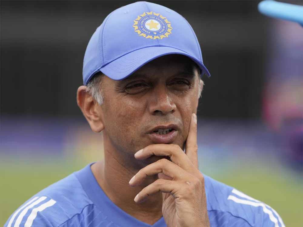 सचिन को लेकर द्रविड़ की टिप्पणी पर आरपी सिंह का खुलासा सचिन को लेकर द्रविड़ की टिप्पणी पर आरपी सिंह का खुलासा