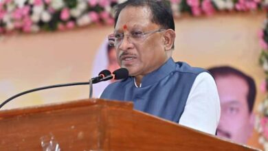 मुख्यमंत्री विष्णुदेव साय शहीद विनोद सिंह कौशिक मेधावी छात्र अभिनंदन समारोह में शामिल मुख्यमंत्री विष्णुदेव साय शहीद विनोद सिंह कौशिक मेधावी छात्र अभिनंदन समारोह में शामिल