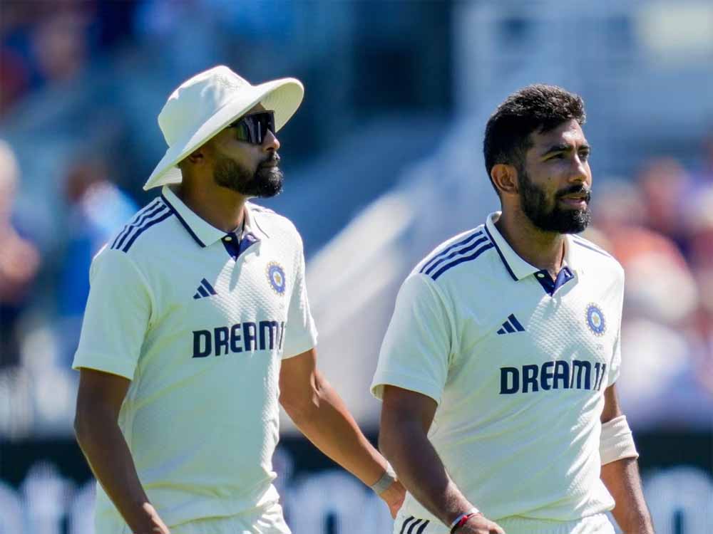 सिराज का खुलासा – बुमराह की गैरहाज़िरी में कैसे संभाली टीम की कमान सिराज का खुलासा – बुमराह की गैरहाज़िरी में कैसे संभाली टीम की कमान