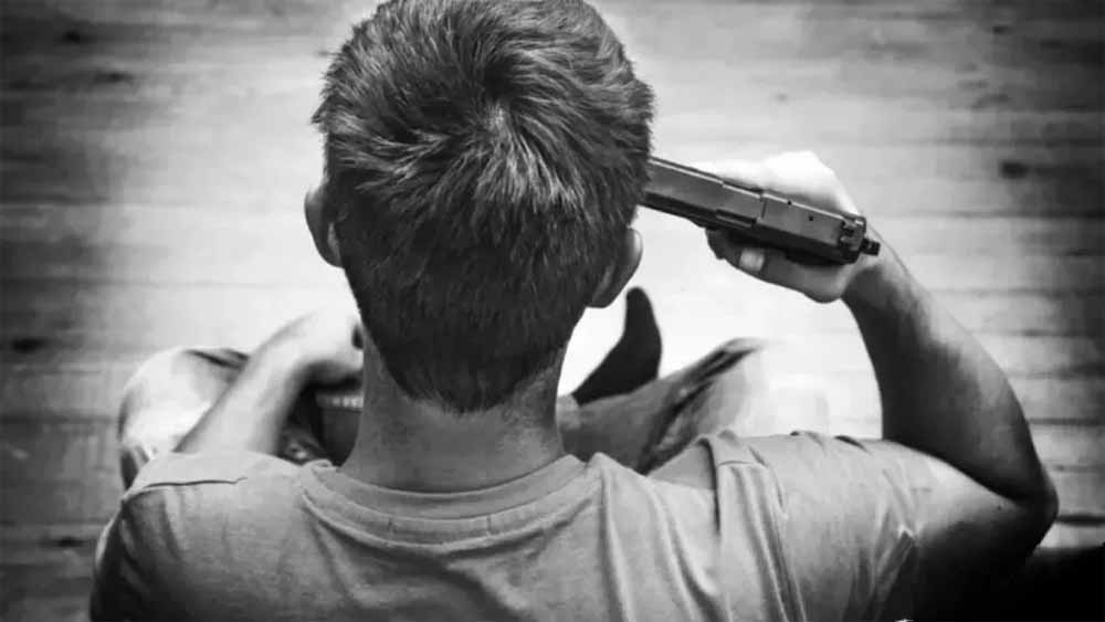 सुकमा कैंप में हड़कंप, ड्यूटी पर तैनात CRPF जवान ने खुद को मारी गोली सुकमा कैंप में हड़कंप, ड्यूटी पर तैनात CRPF जवान ने खुद को मारी गोली