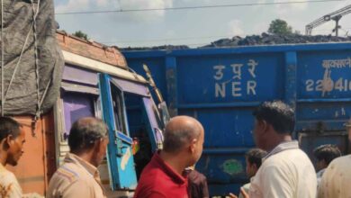 रेलवे ट्रैक पर दरार देख दौड़े किसान, एक्सप्रेस ट्रेन रोककर बचाई सैकड़ों जानें