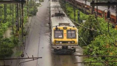 महाराष्ट्र में भारी बारिश का कहर: 12 मौतें, 16 लंबी दूरी की ट्रेनें रद्द