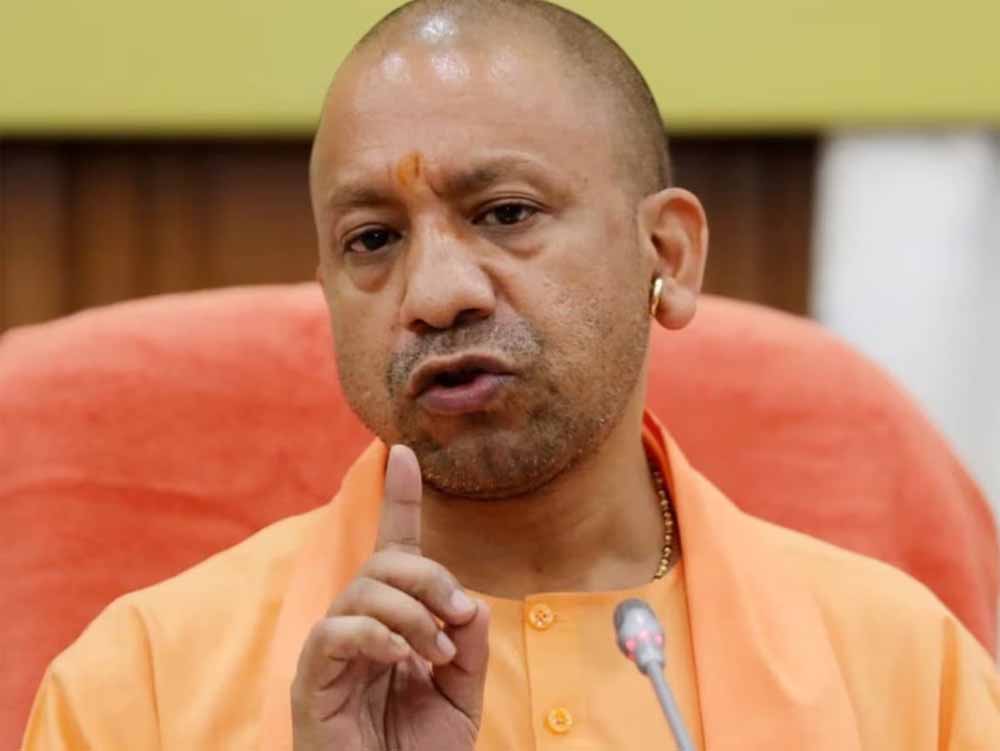 1 सितंबर से योगी सरकार का बड़ा कदम: बिना हेलमेट बाइकर्स को नहीं मिलेगा पेट्रोल 1 सितंबर से योगी सरकार का बड़ा कदम: बिना हेलमेट बाइकर्स को नहीं मिलेगा पेट्रोल