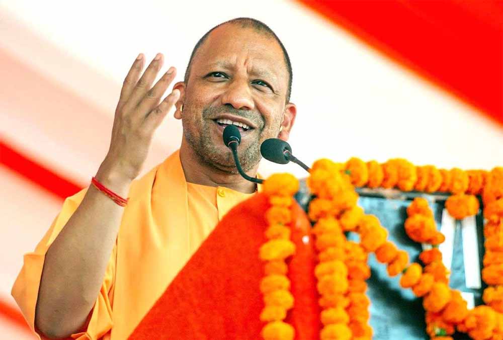 डर नहीं, अब योगी के राज में उड़ान भर रही हैं यूपी की ‘दीदियां’ डर नहीं, अब योगी के राज में उड़ान भर रही हैं यूपी की ‘दीदियां’