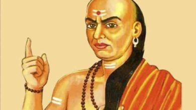 आचार्य चाणक्य से सीखें सफलता का मंत्र: हर इंसान को खुद से पूछने चाहिए ये 5 सवाल आचार्य चाणक्य से सीखें सफलता का मंत्र: हर इंसान को खुद से पूछने चाहिए ये 5 सवाल