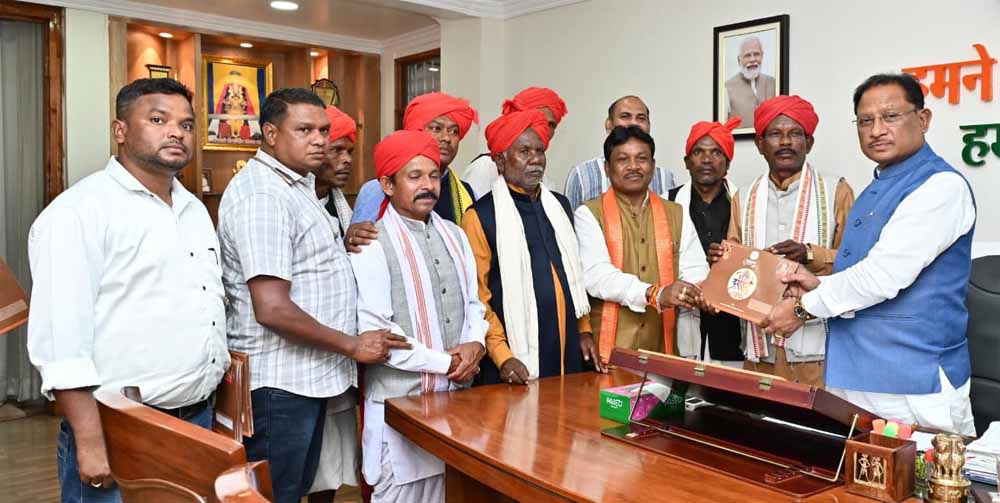 मुख्यमंत्री साय को बस्तर दशहरा कार्यक्रम में शामिल होने का मिला न्यौता मुख्यमंत्री साय को बस्तर दशहरा कार्यक्रम में शामिल होने का मिला न्यौता
