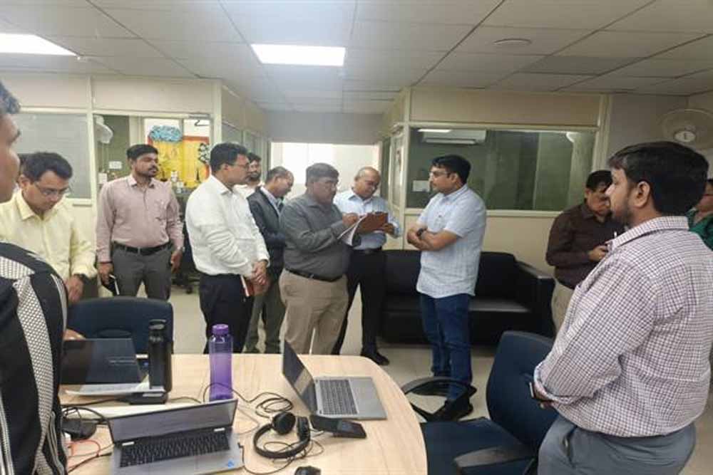 महाराष्ट्र सरकार के सूचना और जनसम्पर्क अधिकारियों का अध्ययन दल म.प्र. आया महाराष्ट्र सरकार के सूचना और जनसम्पर्क अधिकारियों का अध्ययन दल म.प्र. आया