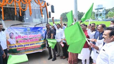 किसानों को शैक्षणिक भ्रमण हेतु मुख्यमंत्री साय ने दिखाई हरी झंडी