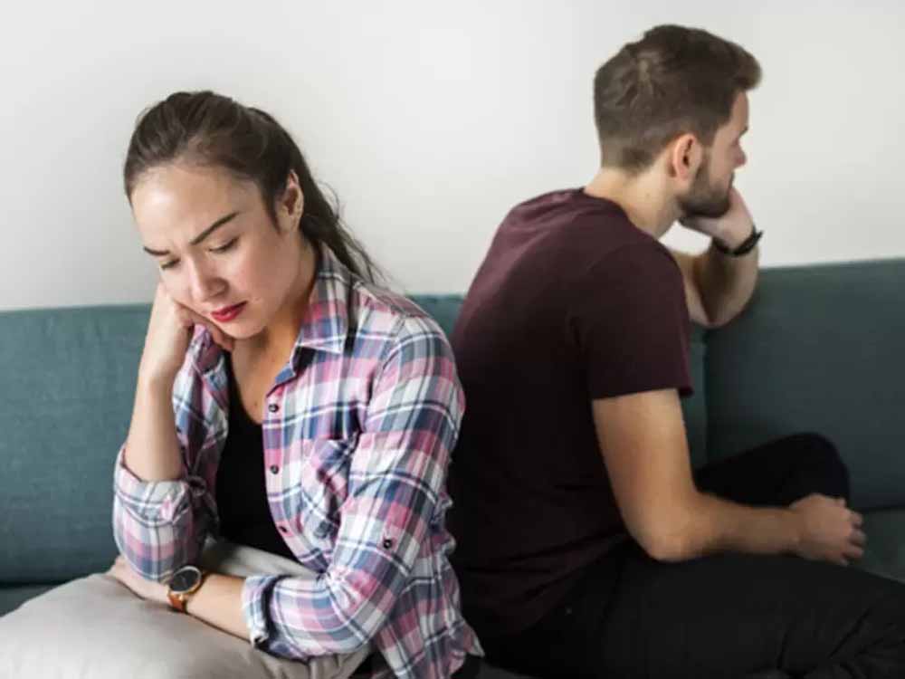 रिश्ते में दरार, कारण हैं हजार