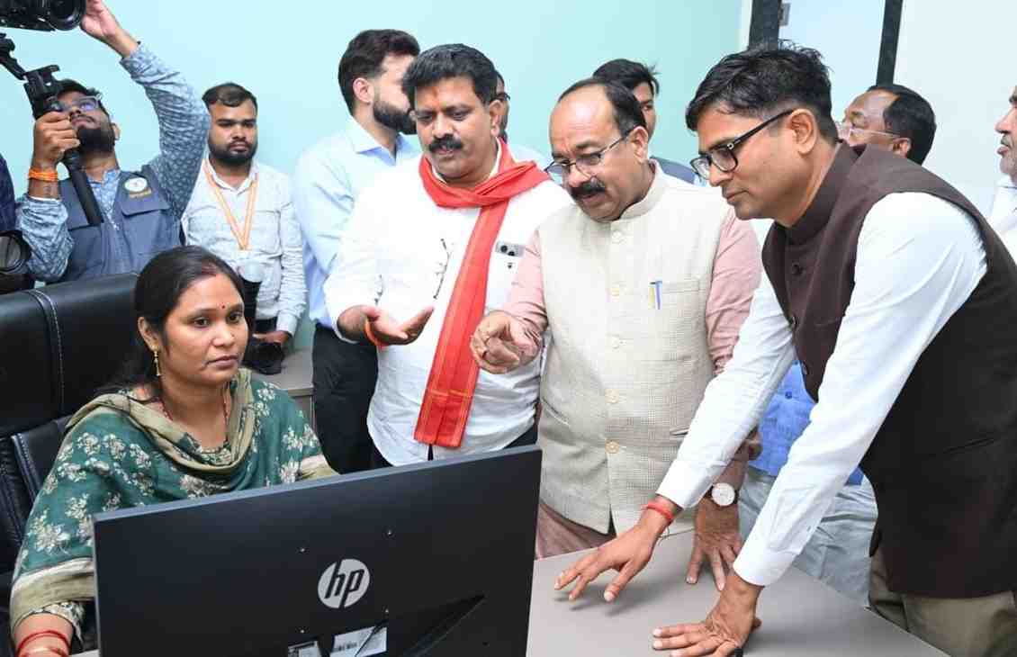 छत्तीसगढ़ में रजिस्ट्री हुई “स्मार्ट”, नवा रायपुर में देश का पहला अत्याधुनिक स्मार्ट पंजीयन कार्यालय शुरू छत्तीसगढ़ में रजिस्ट्री हुई “स्मार्ट”, नवा रायपुर में देश का पहला अत्याधुनिक स्मार्ट पंजीयन कार्यालय शुरू