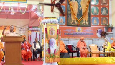 योग्य गुरु मिले तो कोई भी मनुष्य अयोग्य नहीं : सीएम योगी