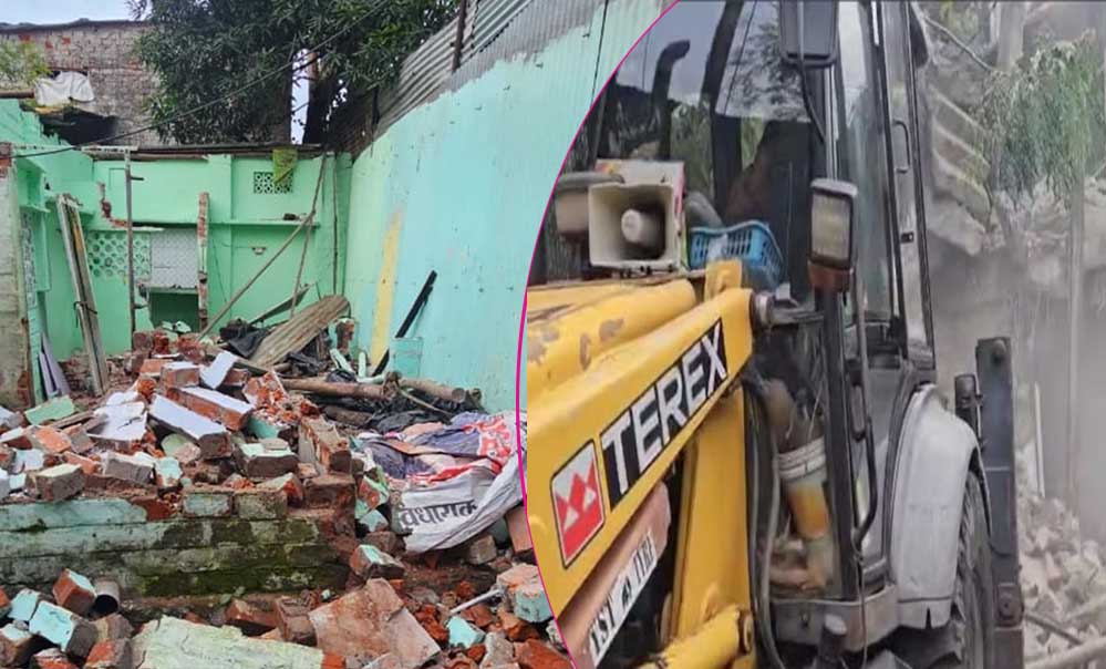 भोपाल में रेप और लव जिहाद के आरोपियों के अवैध मकानों पर चला प्रशासन का बुलडोजर भोपाल में रेप और लव जिहाद के आरोपियों के अवैध मकानों पर चला प्रशासन का बुलडोजर