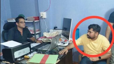 दमोह में भ्रष्टाचार का खुलासा: 20 हजार की रिश्वत लेते रंगे हाथ पकड़ा गया सब इंजीनियर दमोह में भ्रष्टाचार का खुलासा: 20 हजार की रिश्वत लेते रंगे हाथ पकड़ा गया सब इंजीनियर