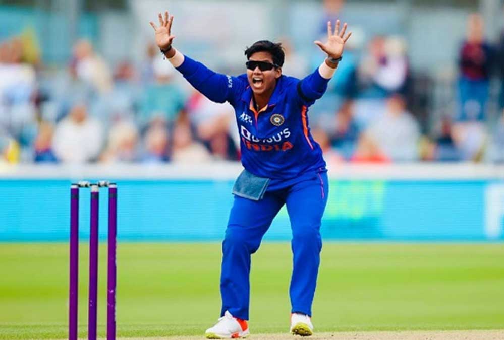 दीप्ति शर्मा ने तोड़ी चुप्पी: हैंडशेक विवाद पर खुलकर बोलीं, महिला टीम भी सूर्या ब्रिगेड की राह पर? दीप्ति शर्मा ने तोड़ी चुप्पी: हैंडशेक विवाद पर खुलकर बोलीं, महिला टीम भी सूर्या ब्रिगेड की राह पर?