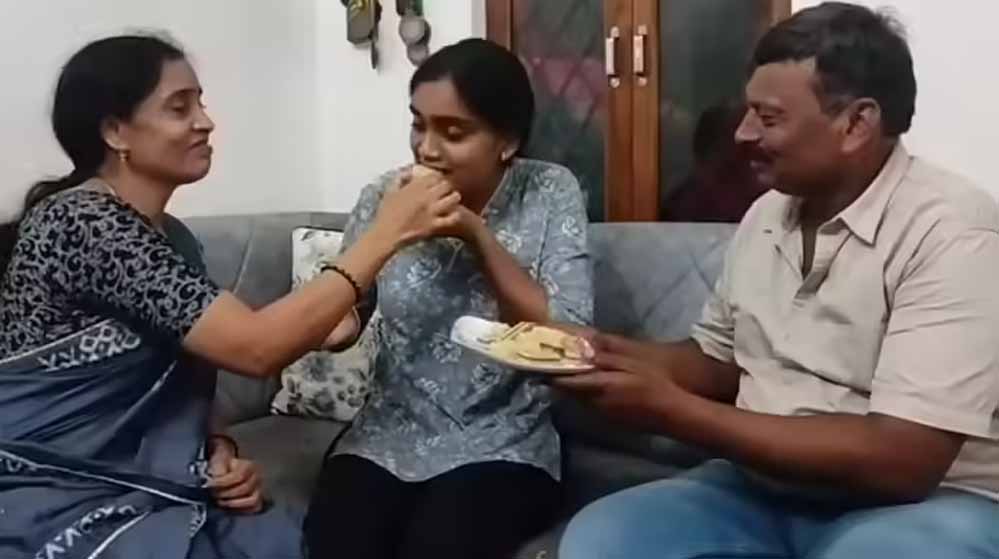 रीवा की आयुषी वर्मा बनीं भारतीय सेना में लेफ्टिनेंट, मेहनत से रचा इतिहास