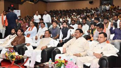 रायपुर : ‘मन की बात’ की 125वीं कड़ी का मुख्यमंत्री विष्णु देव साय सहित मंत्रियों और नागरिकों ने किया श्रवण रायपुर : ‘मन की बात’ की 125वीं कड़ी का मुख्यमंत्री विष्णु देव साय सहित मंत्रियों और नागरिकों ने किया श्रवण