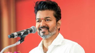 त्रिची रैली में हंगामे के बाद एक्टर विजय हुए सतर्क, पार्टी ने जारी किए नए दौरे के नियम त्रिची रैली में हंगामे के बाद एक्टर विजय हुए सतर्क, पार्टी ने जारी किए नए दौरे के नियम