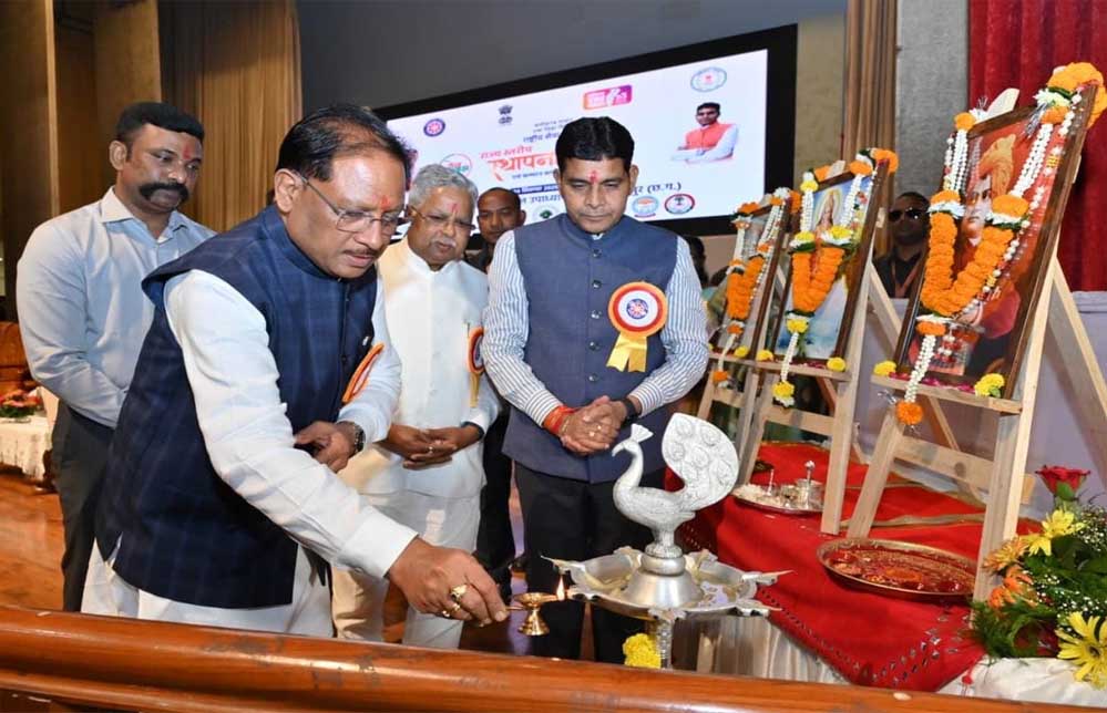 रायपुर : व्यक्तिगत स्वार्थ से ऊपर उठकर किया गया हर कार्य है सेवा और राष्ट्र निर्माण का कार्य – मुख्यमंत्री  साय