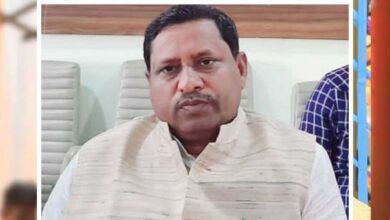 RSS से जुड़ी रामशंकर कठेरिया, सपा के गढ़ में BJP की बड़ी रणनीति: दलित नेता को यूपी अध्यक्ष बनाएगी पार्टी RSS से जुड़ी रामशंकर कठेरिया, सपा के गढ़ में BJP की बड़ी रणनीति: दलित नेता को यूपी अध्यक्ष बनाएगी पार्टी