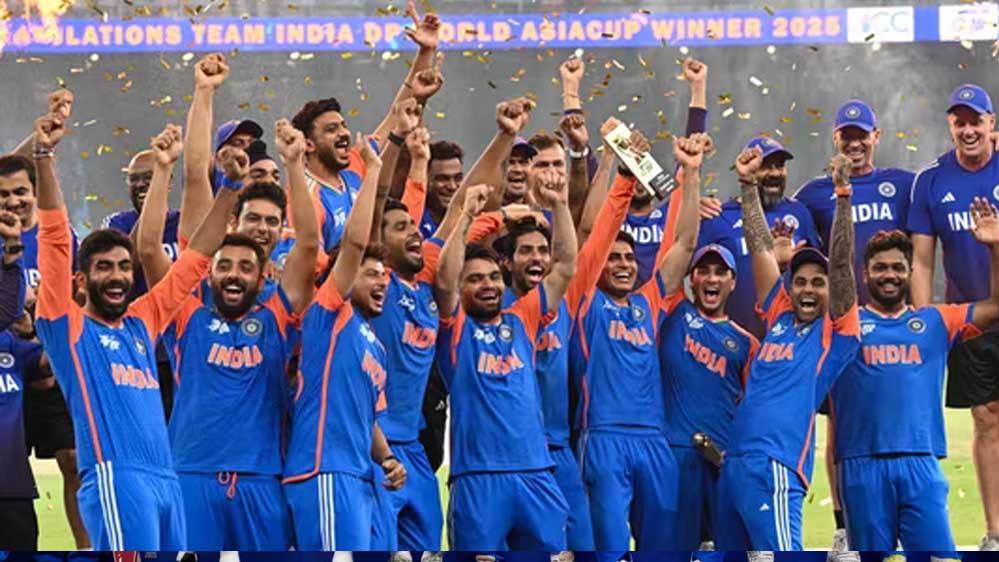 पाकिस्तान पर जीत के बाद टीम इंडिया पर पैसे की बरसात, BCCI ने ACC प्राइज मनी से 9 गुना अधिक किया वितरण पाकिस्तान पर जीत के बाद टीम इंडिया पर पैसे की बरसात, BCCI ने ACC प्राइज मनी से 9 गुना अधिक किया वितरण