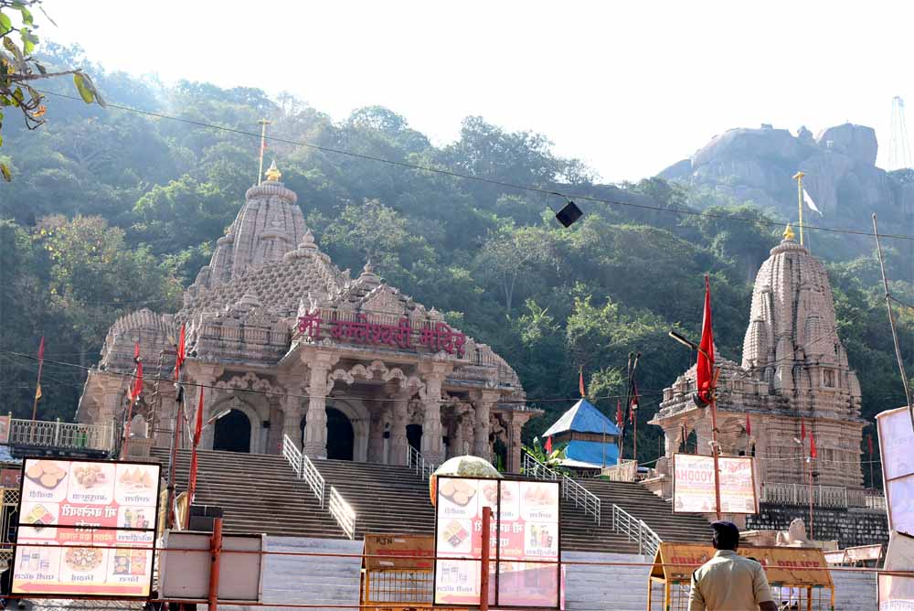 मां बम्लेश्वरी धाम: श्रद्धालुओं की भीड़ संभालने को प्रशासन तैयार