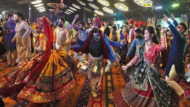 विरार कॉलेज में गरबा ग्रुप के नाम पर आपत्तिजनक चैट, हिंदू छात्राओं को फंसाने की साजिश का आरोप