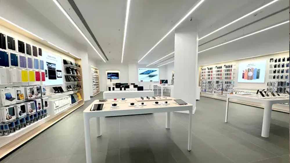 Apple का भारत में चौथा रिटेल स्टोर खुला पुणे में, अगले हफ्ते लॉन्च होगा iPhone 17 Apple का भारत में चौथा रिटेल स्टोर खुला पुणे में, अगले हफ्ते लॉन्च होगा iPhone 17